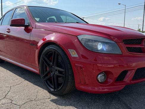 Used 2010 Mercedes-Benz C 63 AMG Sedan image 14