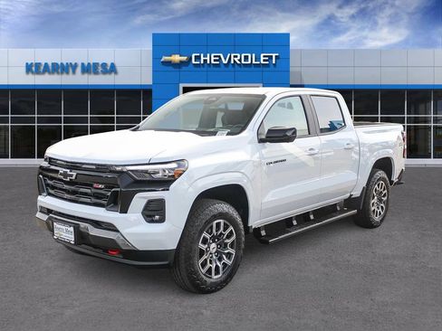 New 2026 Chevrolet Colorado Z71 w/ Technology Package AWD/4WD image 3