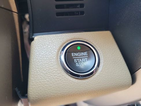 Certified 2018 Ford F150 Lariat RWD image 25