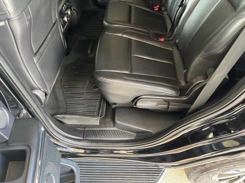 Certified 2019 Ford Expedition XLT w/ Equipment Group 202A AWD/4WD image 23