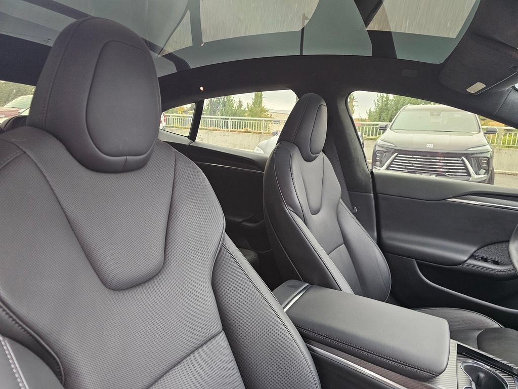Used 2022 Tesla Model S Plaid AWD/4WD image 12