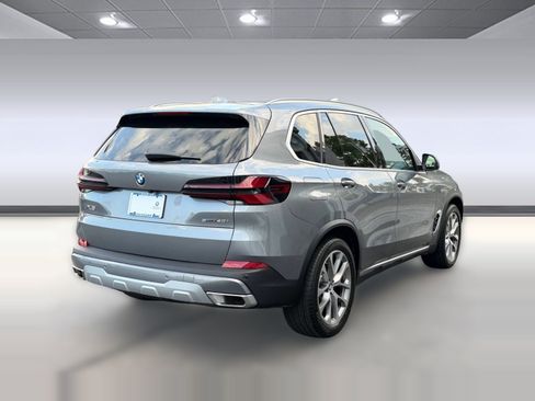Certified 2026 BMW X5 sDrive40i RWD image 9