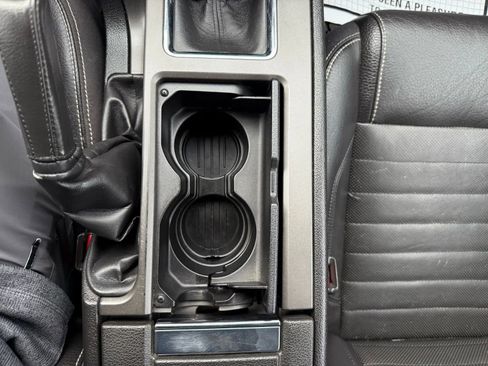 Used 2012 Ford Mustang Premium image 33