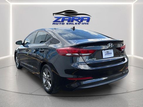 Used 2018 Hyundai Elantra Value Edition FWD image 5