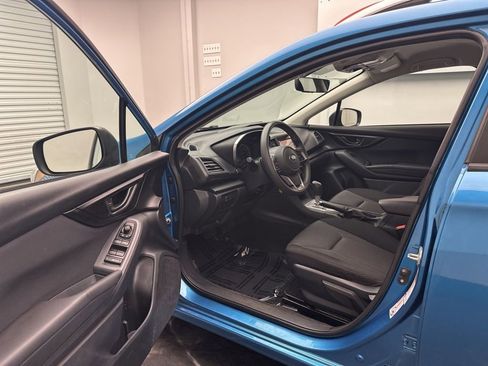 Used 2019 Subaru Impreza 2.0i Premium image 5