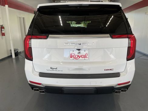 New 2026 GMC Yukon XL Denali RWD image 5