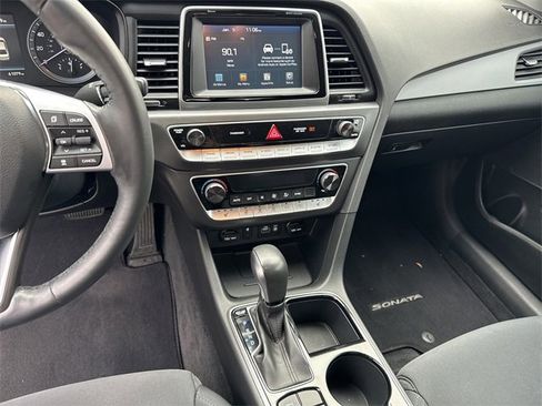 Used 2019 Hyundai Sonata SEL w/ Tech Package 02 image 27
