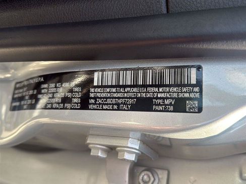 Used 2017 Jeep Renegade Limited AWD/4WD image 5