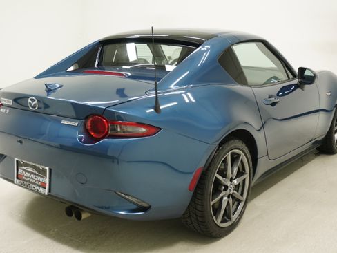 Used 2020 MAZDA MX-5 Miata RF Grand Touring RWD image 4