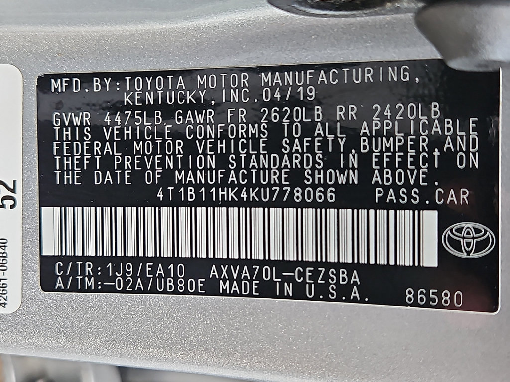 Used 2019 Toyota Camry SE w/ Convenience Package FWD image 27