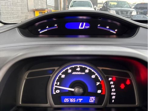 Used 2010 Honda Civic LX image 17