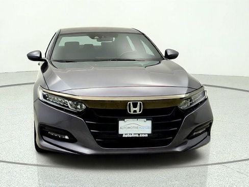 Used 2020 Honda Accord Sport image 2
