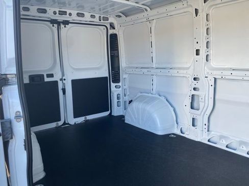 New 2026 RAM ProMaster 2500 w/ Convenience Group image 11