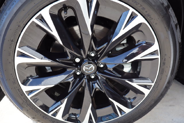 Certified 2026 MAZDA CX-90 3.3 Turbo S w/ Premium Plus AWD/4WD image 11