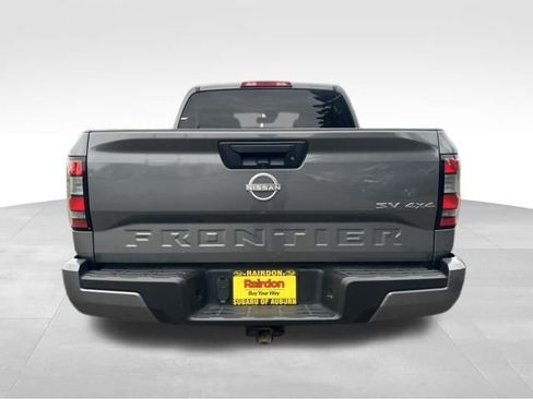 Used 2023 Nissan Frontier SV w/ Tow Package image 7