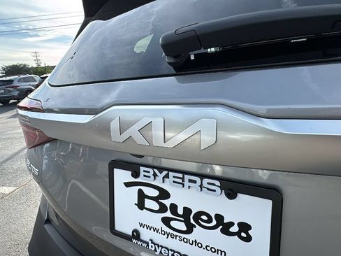 Used 2023 Kia Seltos EX AWD/4WD image 38