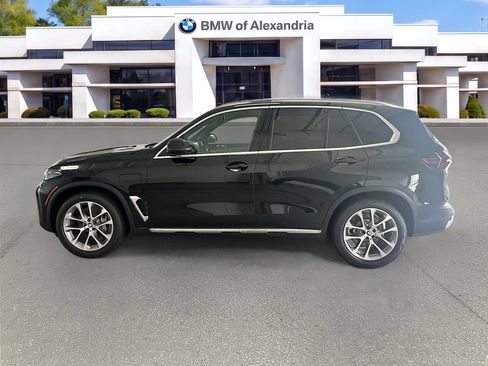 Used 2026 BMW X5 xDrive50e AWD/4WD image 8