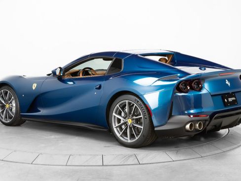 Certified 2021 Ferrari 812 GTS image 13