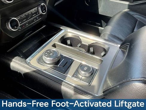 Used 2019 Ford Expedition XLT w/ Equipment Group 202A image 19