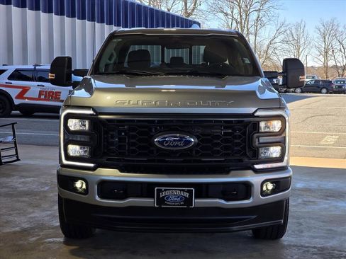 Used 2024 Ford F250 XL w/ STX Appearance Package image 22