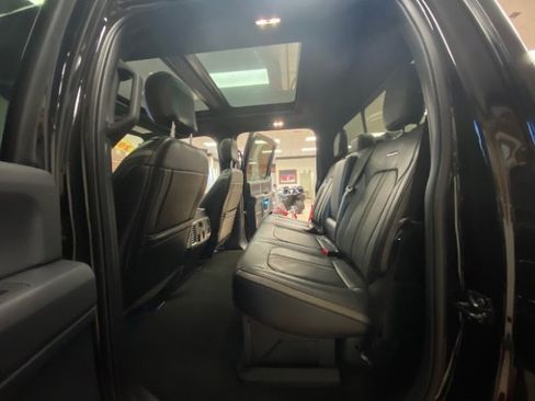 Used 2018 Ford F250 Platinum w/ Platinum Ultimate Package image 17