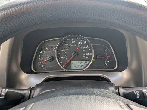 Used 2013 Toyota RAV4 XLE image 13