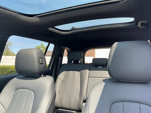New 2026 Mercedes-Benz GLB 250 4MATIC image 12