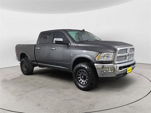 Used 2018 RAM 2500 Laramie image 7