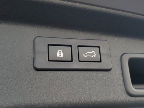 New 2026 Subaru Outback Premium image 9