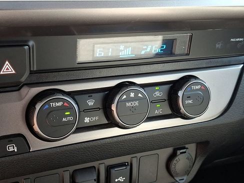 Used 2023 Toyota Tacoma SR5 AWD/4WD image 16
