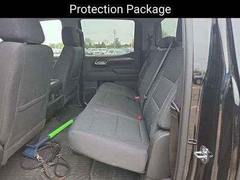 Used 2022 Chevrolet Silverado 1500 LT Trail Boss w/ Protection Package AWD/4WD image 13