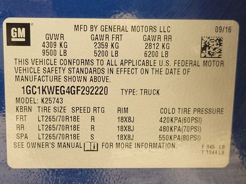 Used 2016 Chevrolet Silverado 2500 LTZ w/ LTZ Plus Package image 28