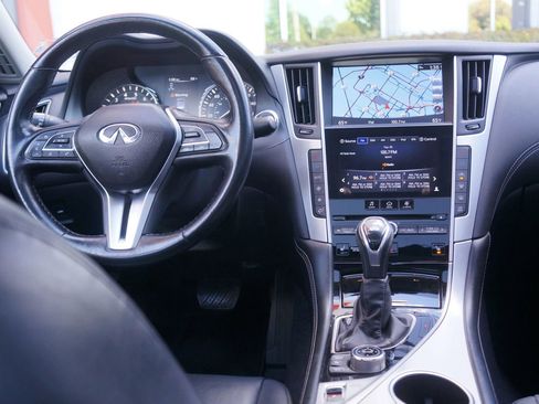 Used 2019 INFINITI Q50 Luxe w/ Essential Package (3.0T Luxe) image 29
