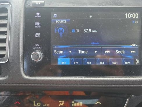 Used 2022 Honda HR-V EX image 8