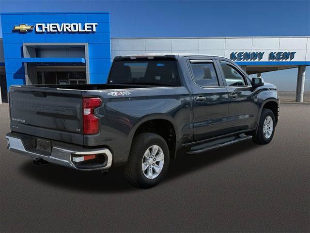 Used 2021 Chevrolet Silverado 1500 LT AWD/4WD image 5
