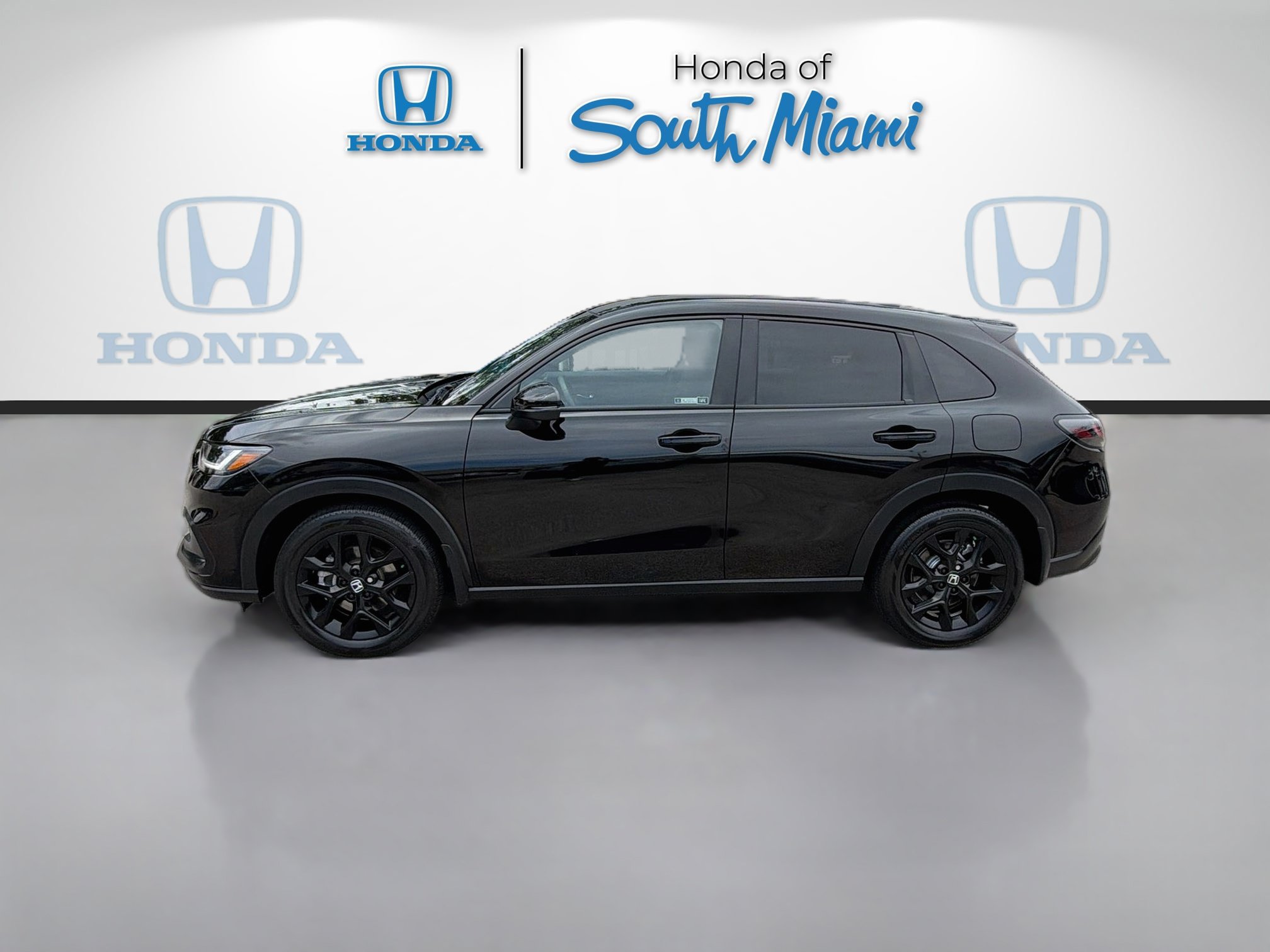 Certified 2024 Honda HR-V Sport image 4