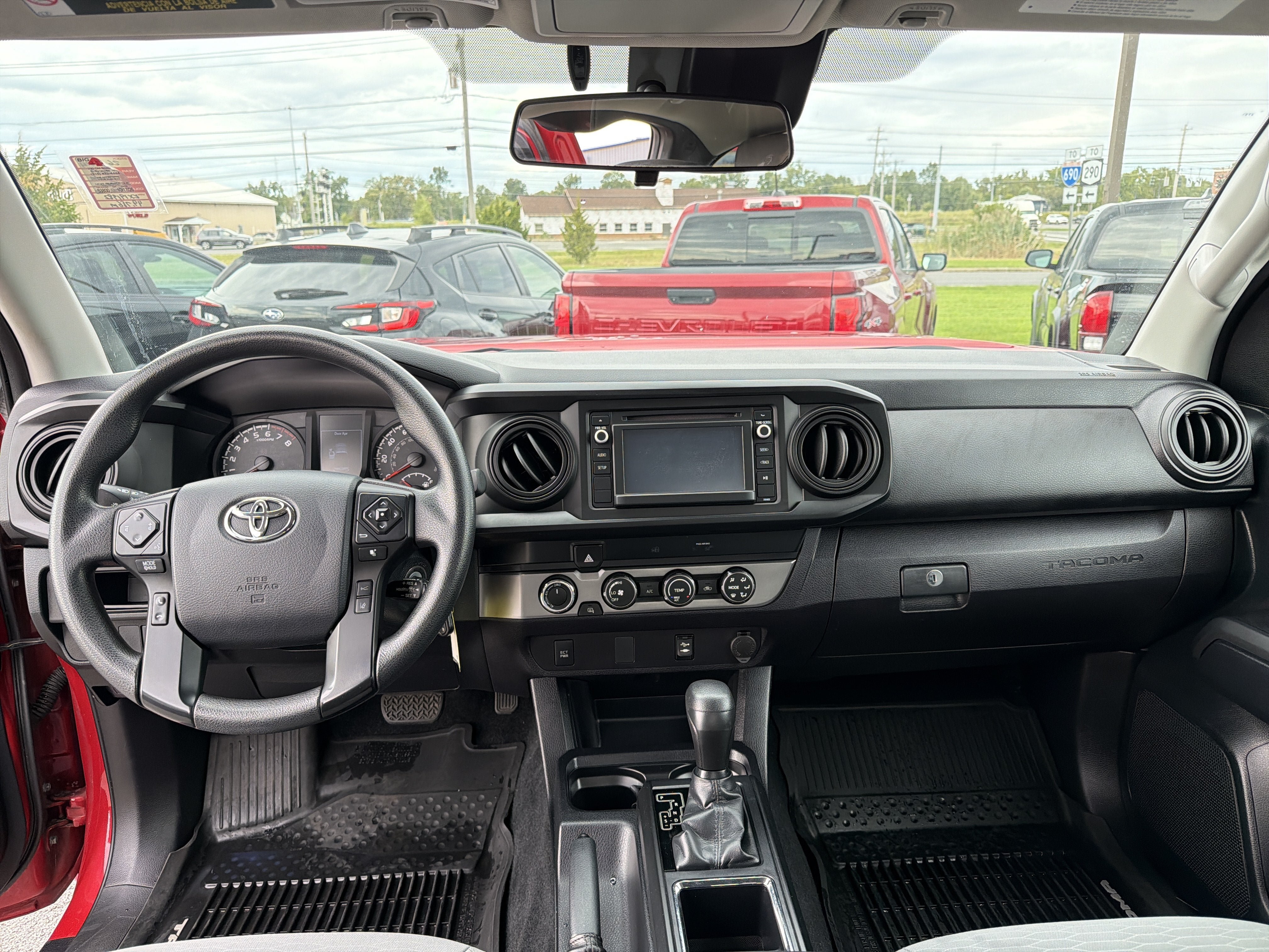 Certified 2019 Toyota Tacoma SR w/ SX Package AWD/4WD image 11