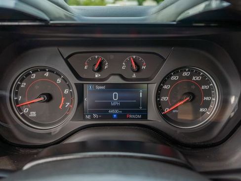 Used 2020 Chevrolet Camaro LT image 25