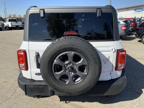 Used 2025 Ford Bronco Big Bend image 9