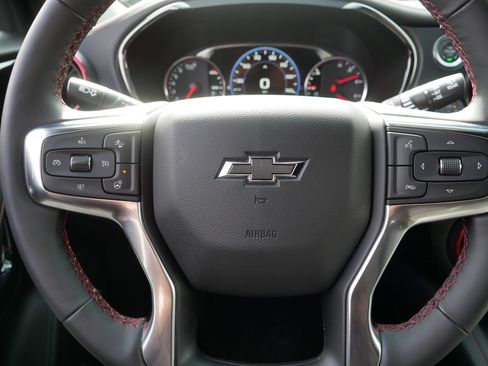 Certified 2025 Chevrolet Blazer RS w/ Enhanced Convenience Package image 25