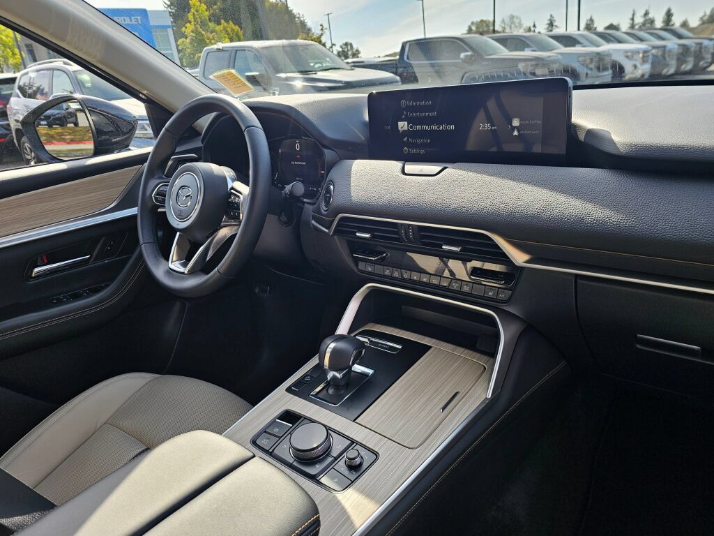 Certified 2025 MAZDA CX-90 Plug-In Hybrid w/Premium Sport AWD/4WD image 33