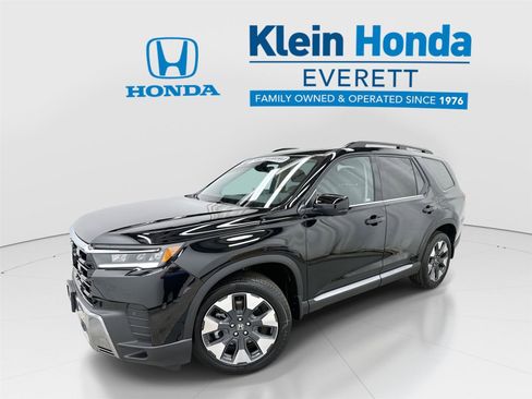 New 2026 Honda Pilot Touring image 1