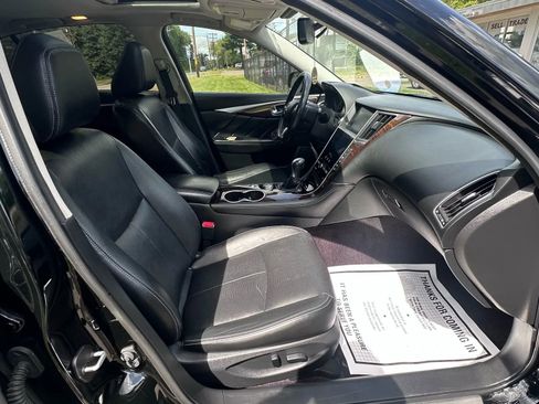 Used 2015 INFINITI Q50 Premium w/ Deluxe Touring Package image 29