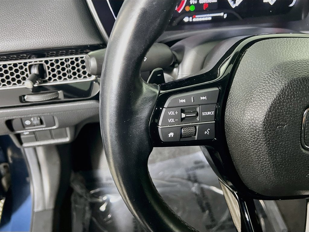 Used 2025 Honda Civic Sport image 16