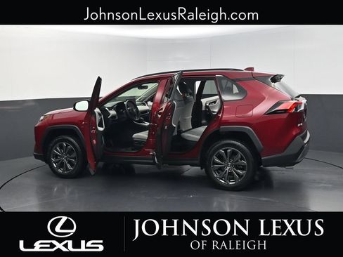 Used 2024 Toyota RAV4 Limited w/ Advanced Technology Package AWD/4WD image 37