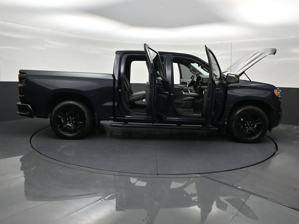 Used 2023 Chevrolet Silverado 1500 RST RWD image 34