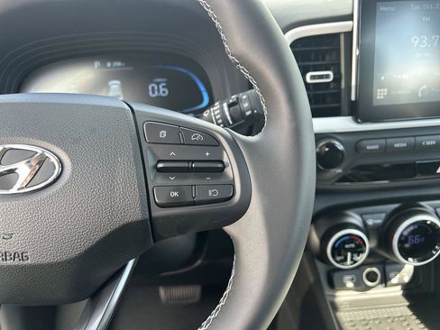 New 2026 Hyundai Venue SEL FWD image 30