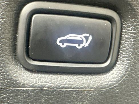 Used 2023 Hyundai Santa Fe SEL AWD/4WD image 30