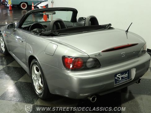 Used 2001 Honda S2000 image 8