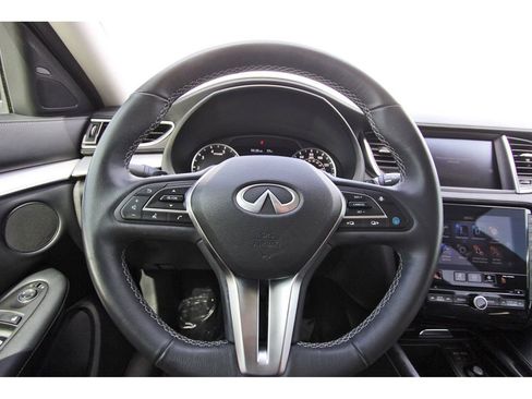 Used 2021 INFINITI QX50 Luxe image 9
